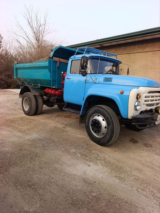 Zil 130 sotiladi