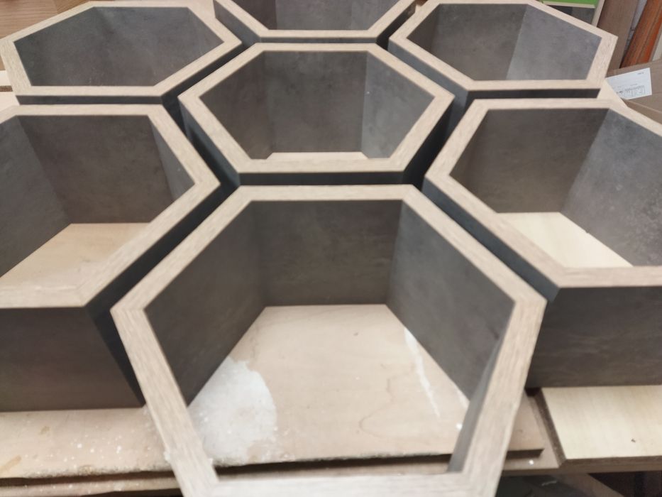 Етажерка,полица,пчелна пита, хексагон, рафт, декорация,полица