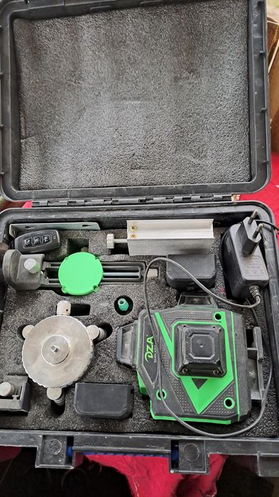 Лазерный уровень.