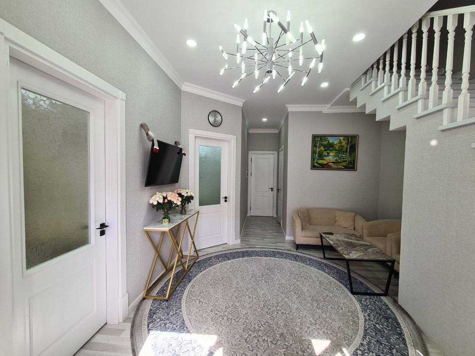 Продам Евро Коттедж ул.Циолковская 1,2 сотки