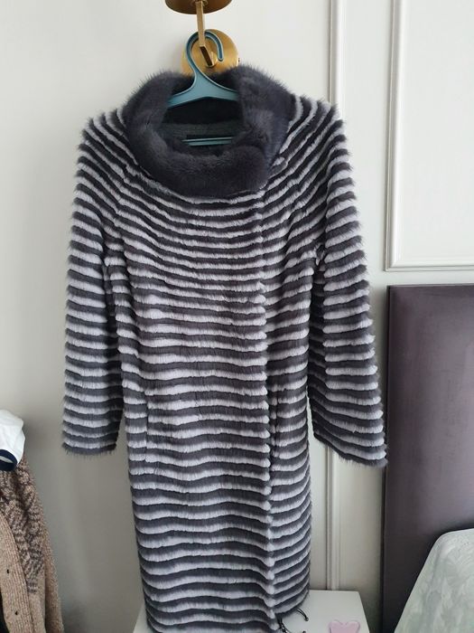 Продам шубу норковую