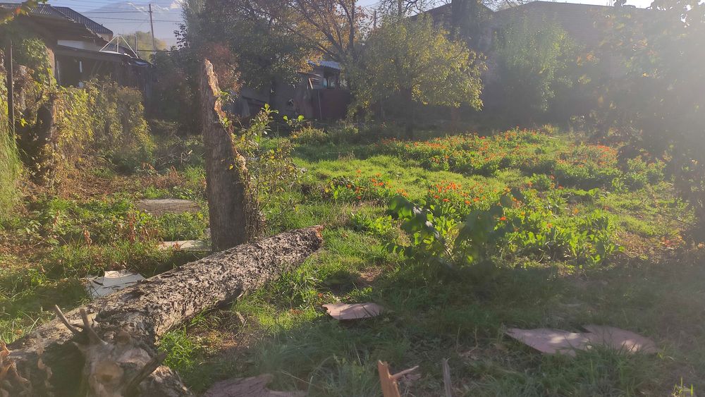 Продам участок 7,5 соток, дом