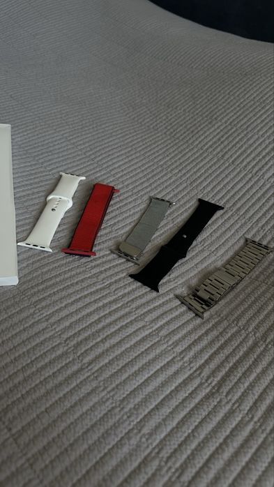 Продам Apple Watch SE Silver 44мм