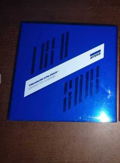 Официален албум на Ateez