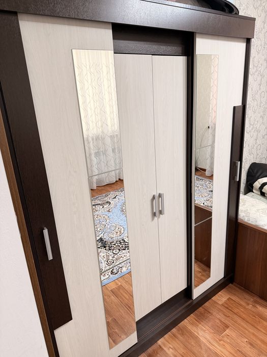 Срочно продается Шкаф
