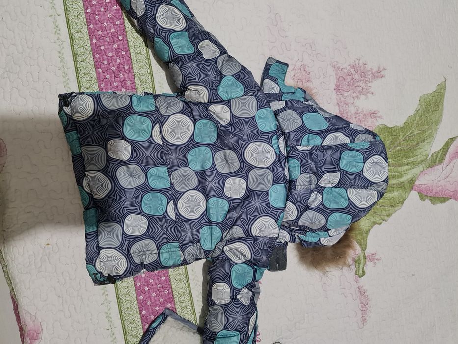Продам детский зимний костюм