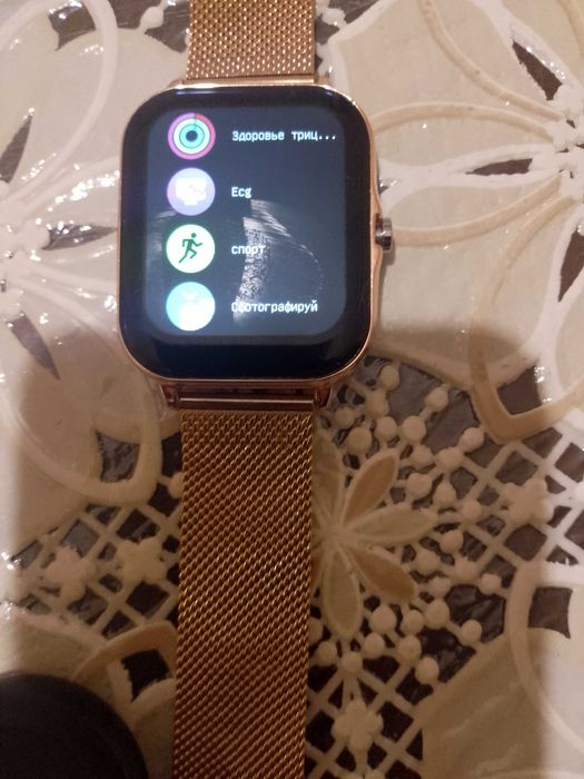 Продавам смарт часовник PROFIT