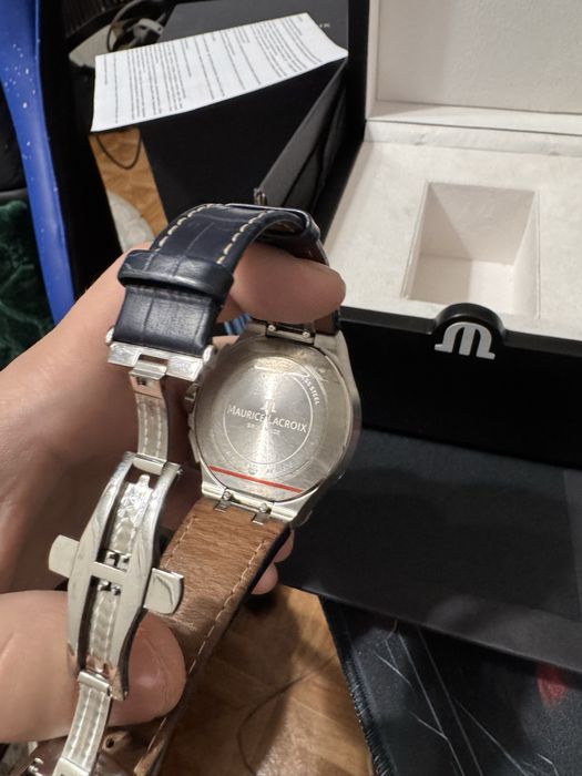 Продам часы наручный в идеальном состояние