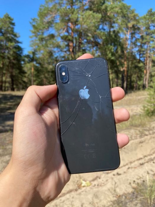Продам Iphone X 64гб