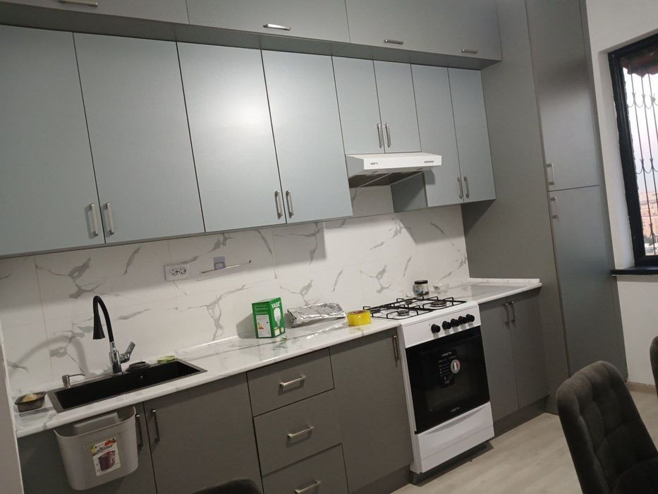 Срочно сдаётся в аренду 3-комнатная квартира 76 кв.м район Янгихаёт