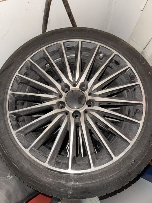 Продам колеса с дисками