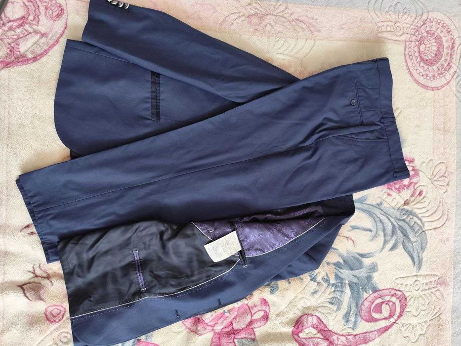 Классические костюмы