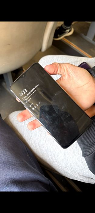 Продам или обменяю one plus 7