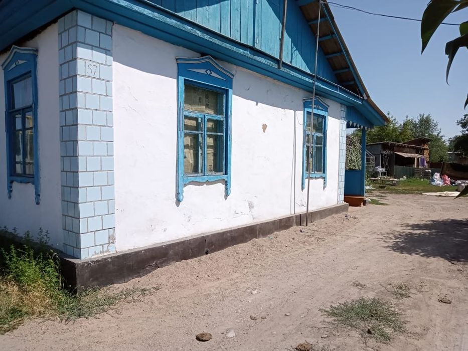 Продам дом с большим участком