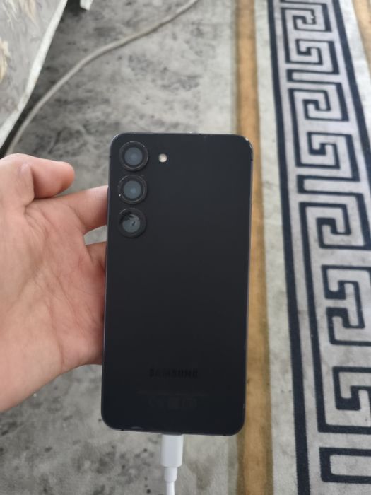 Samsung s23 8/256