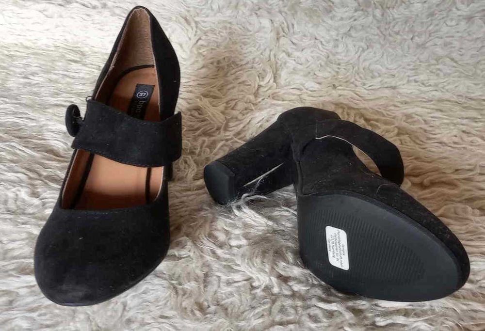 Pantofi dama 36 si 37 , eleganti de seara .