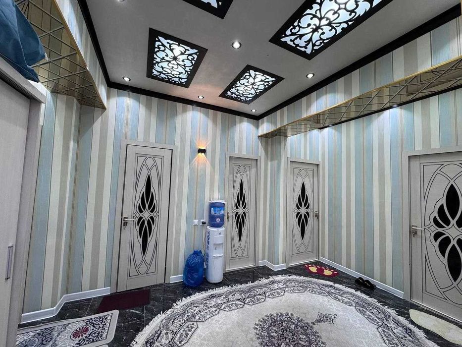 3 хоналик квартира 3 кават кирпичный дом, 6 микр, омад