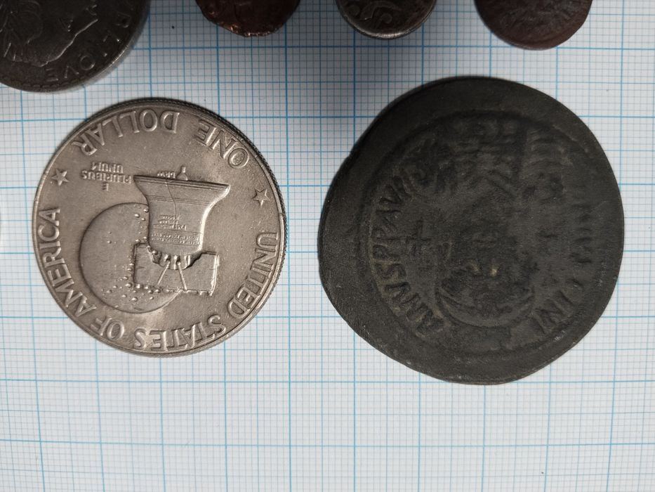 Монеты нечастые - одним лотом