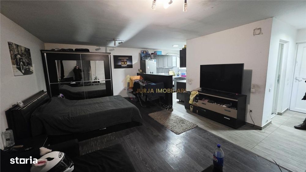 Casa 70 Mp Teren 382 Mp  Zona Parcul Feroviar