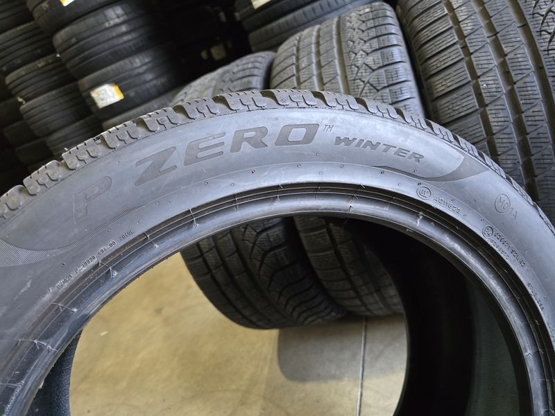 255/45/19 PIRELLI 4бр