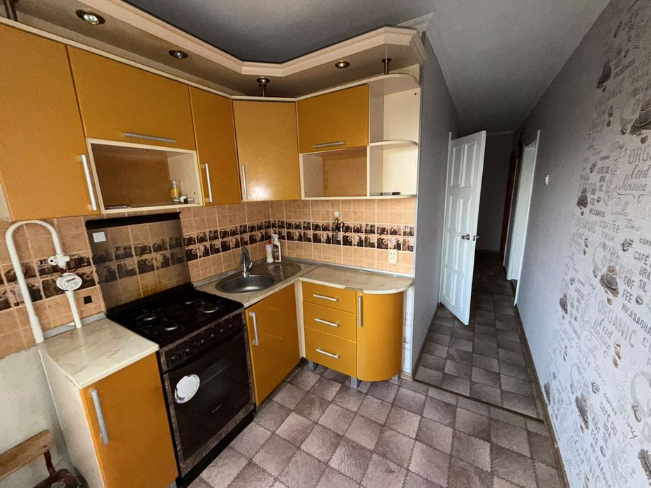 Продам 3 ком КЖБИ Чкалова 6