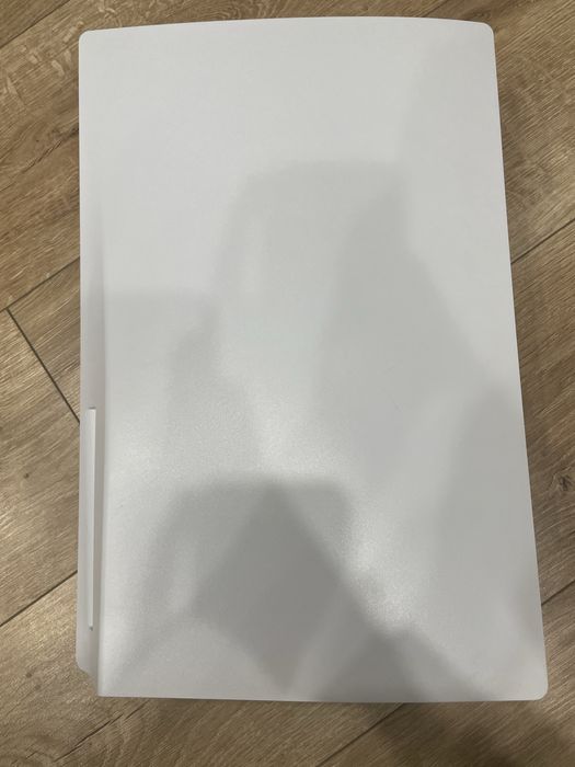 Sony playstation 5 + 2 джойстика