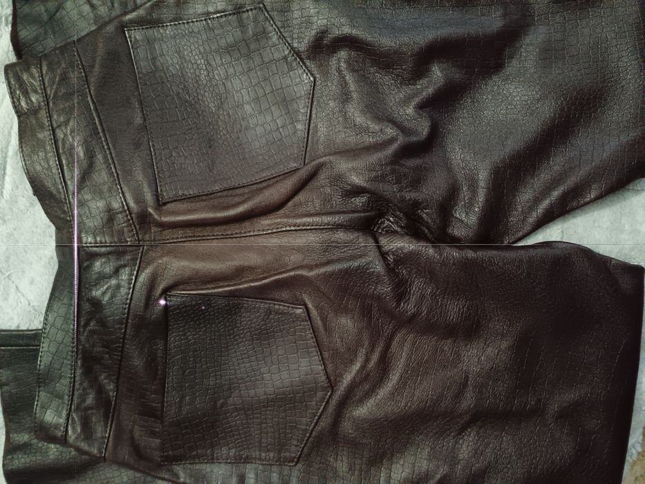 Pantaloni Piele vintage talie 40