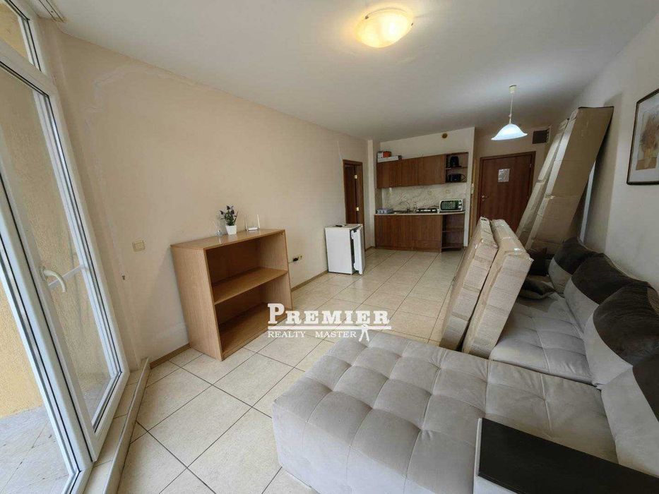 Продава се Тристаен апартамент в Бургас, Акациите - 95 кв.м за 628 €/кв.м - Снимка #4