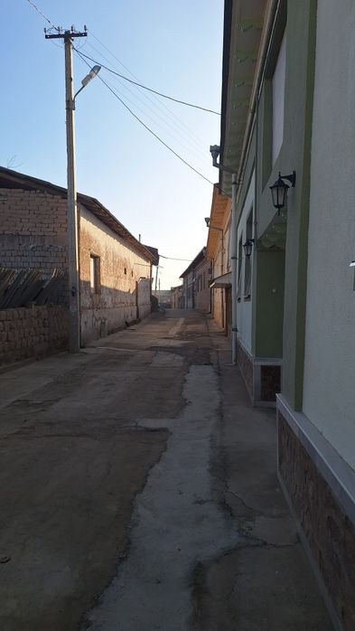 Uchastka yer xisobida sotiladi