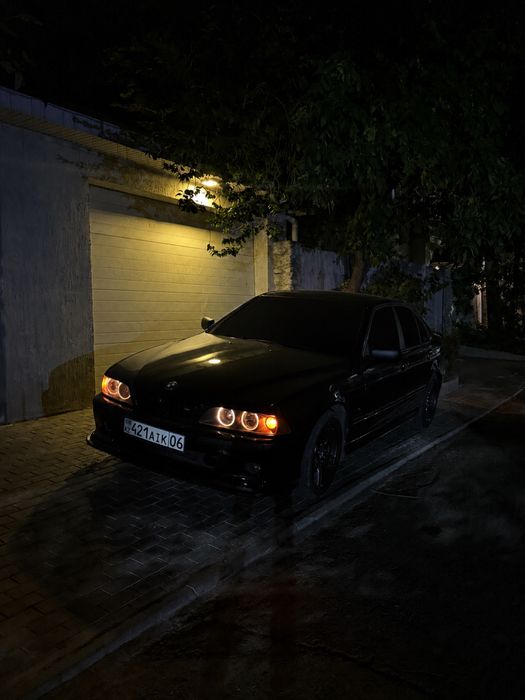 Продам bmw e39 m54b30