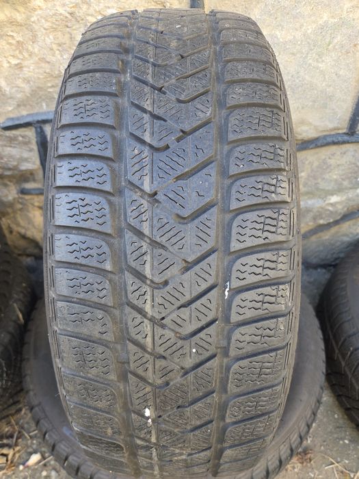 Anvelope PIRELLI 215/55/18
