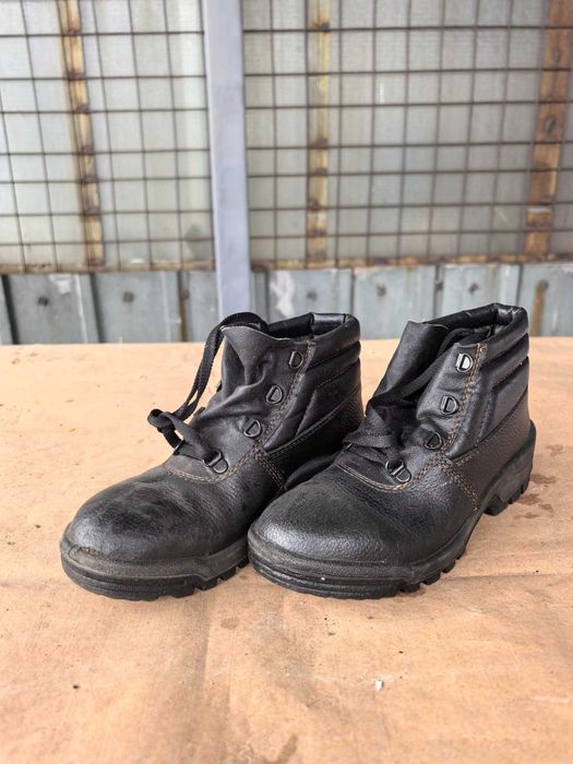 НОВИ Работни обувки (Ромика,Бодигард,Вихрен,Пирин,Гарант,Солидарност)