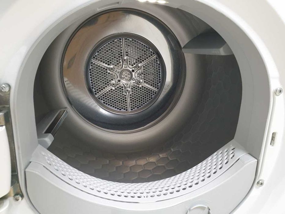 UK - Wi-Fi - Miele T1 Series Black & White Сушилня с Термопомпа Миеле 12м Гаранция