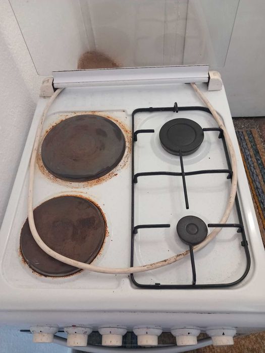 Готварска печка.Комбинирана