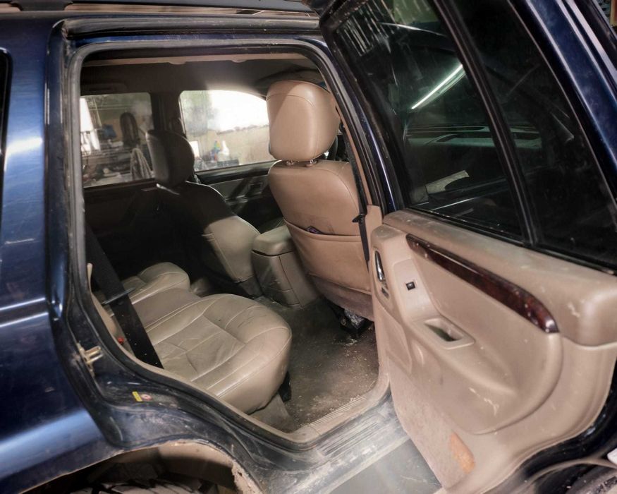 Jeep Grand Cherokee 2.7 Diesel, automat, pt off road. Motor defect!