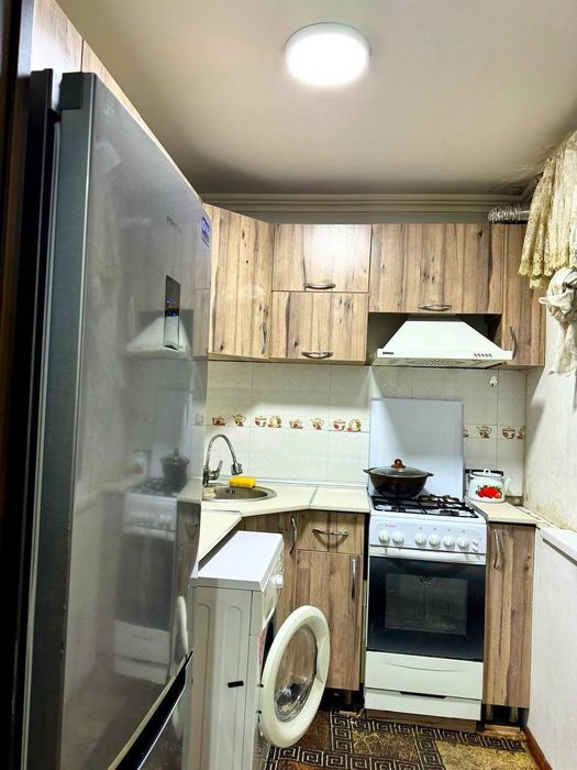 Яккасарой Бобур кучасида ижара