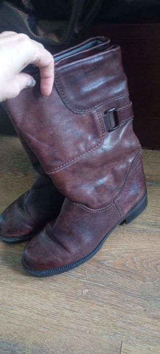 Страхотен модел  ватирани боти,естествена кожа италиански ботуши