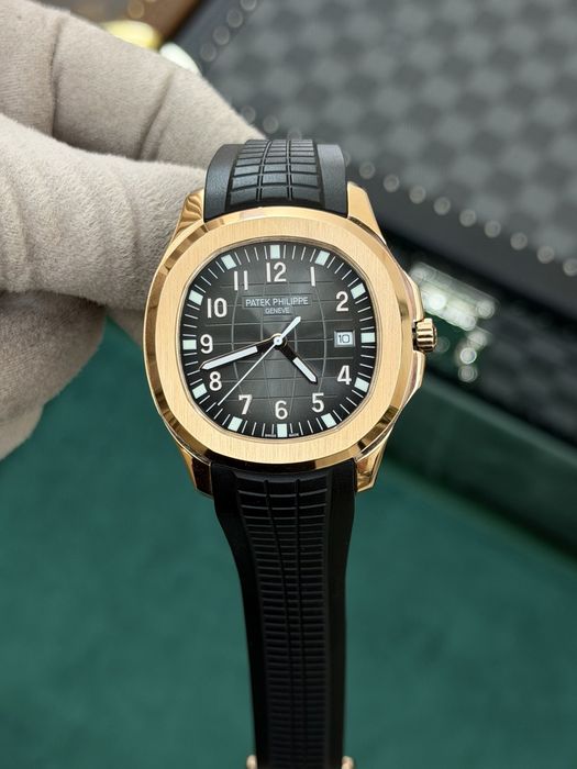 Patek Philippe Aquanaut Gold