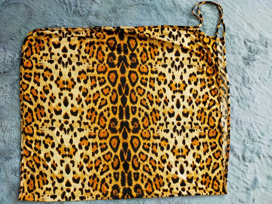 Pareo/rochie pt costum de baie