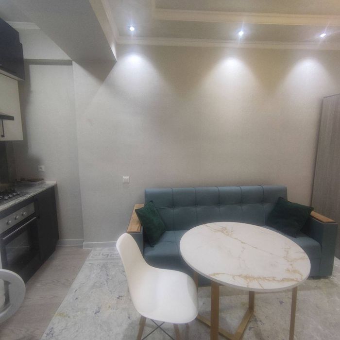 метро Буюк Ипак Йули (БИЙ), ориентир: Эко смарт, Буз базар