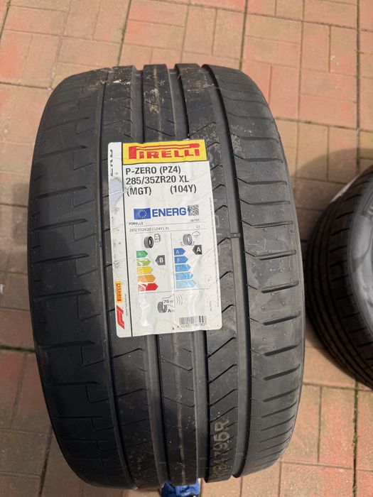 2 anvelope vara noi Pirelli P-Zero (PZ4) 285/35 ZR20