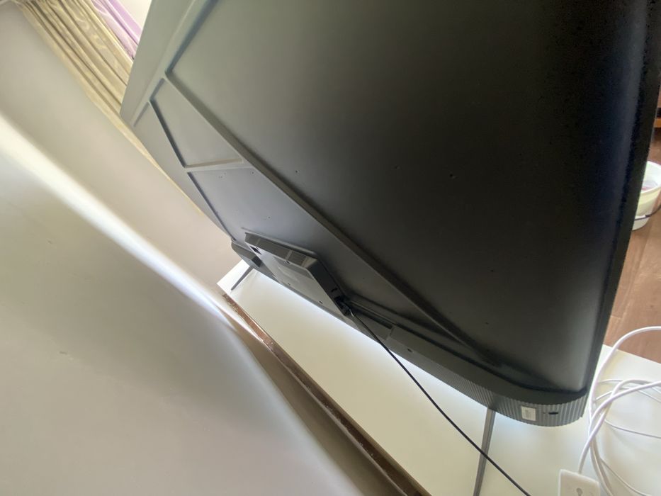 Продам телевизор TCL