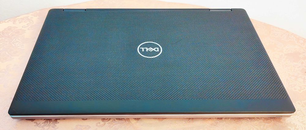 Dell Precision 7540/Core i9-9880H/Quadro T1000 4GB/16GB RAM/512GB SSD