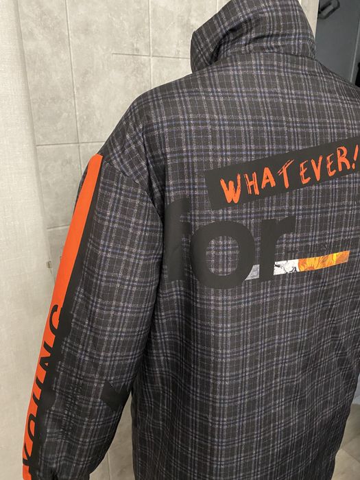 Стильная модная куртка ,пуховик