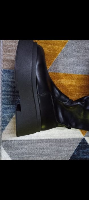 ботфорты новые р.р 39  4900