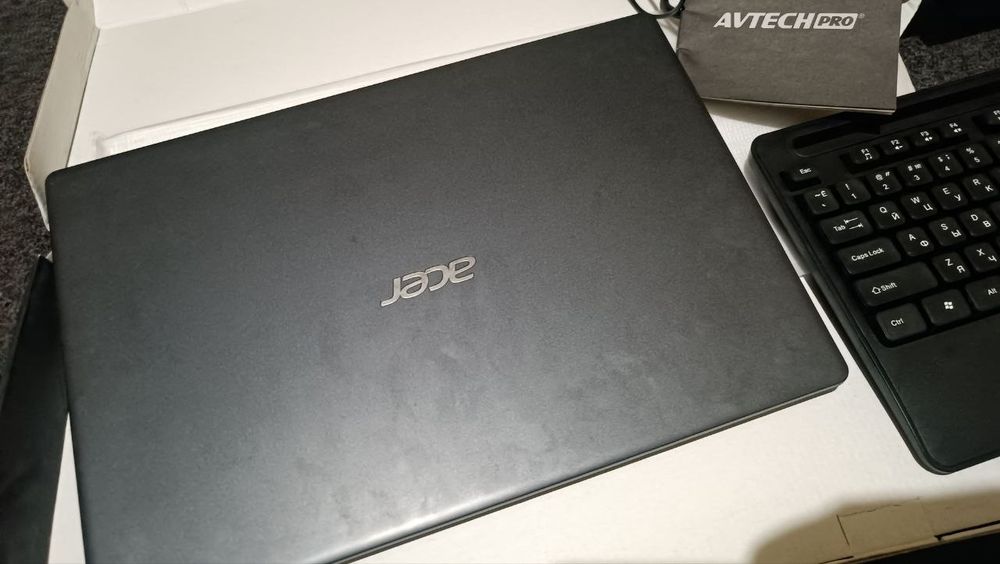 Acer noutbook holati yangi ishlatilmagan