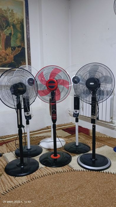 Продаётся напольный вентилятор. Трёхскоростной.