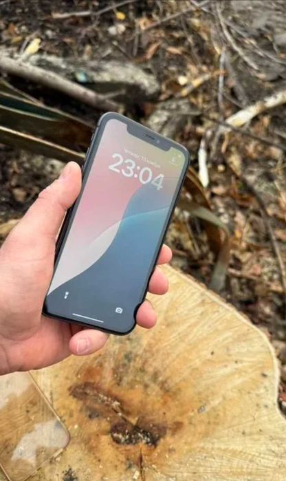 IPhone 11 (128 ГБ)(90% Акб)
