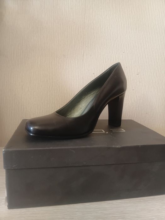 Туфли кожаные, новые