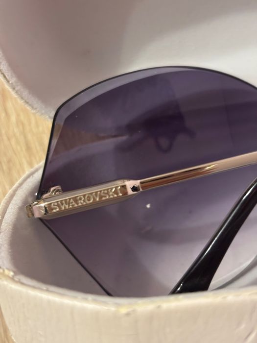 Слънчеви очила ,,Swarovski”